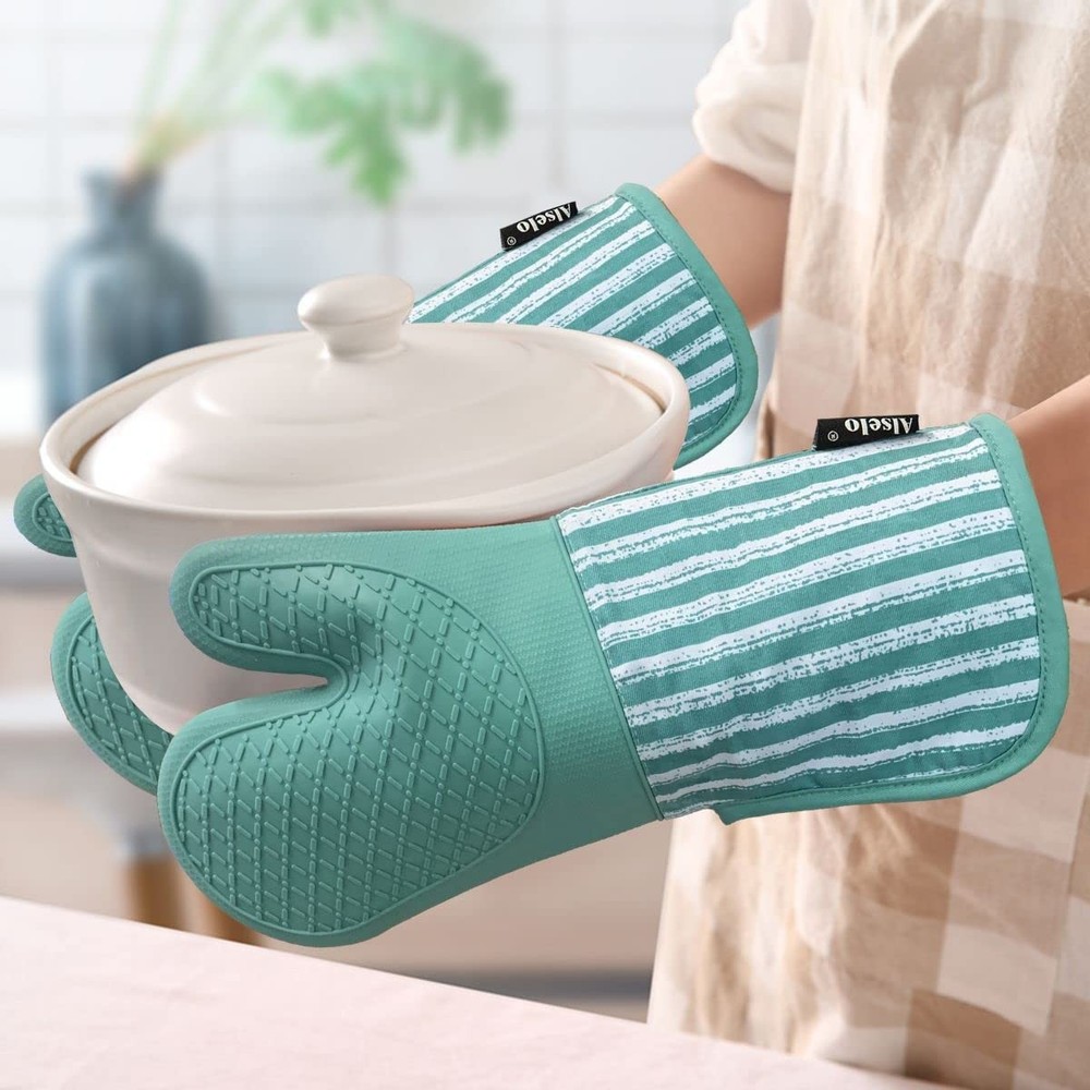 Silicone Oven Mitts Heat Resistant 932F Extra Long Non Slip 2 Pack