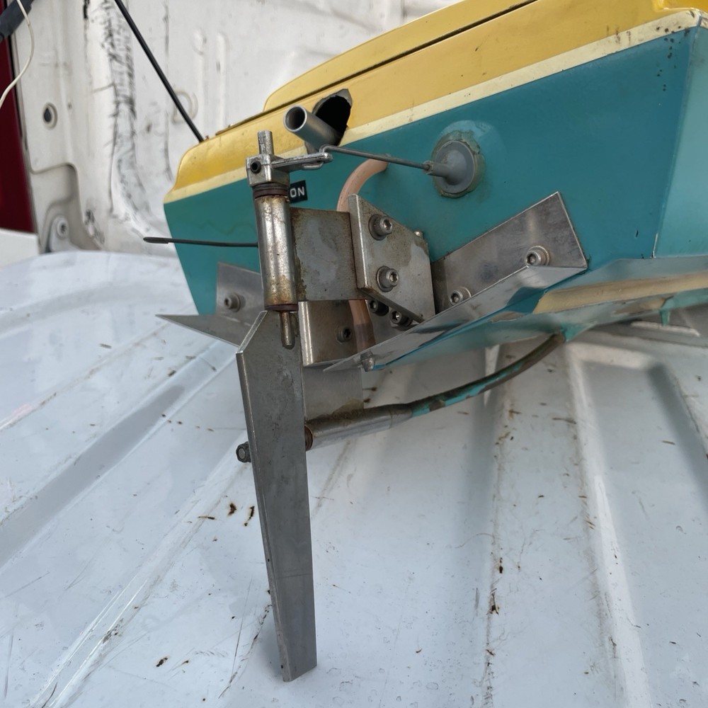 vintage Prather deep v speedboat k&b 7.5 engine