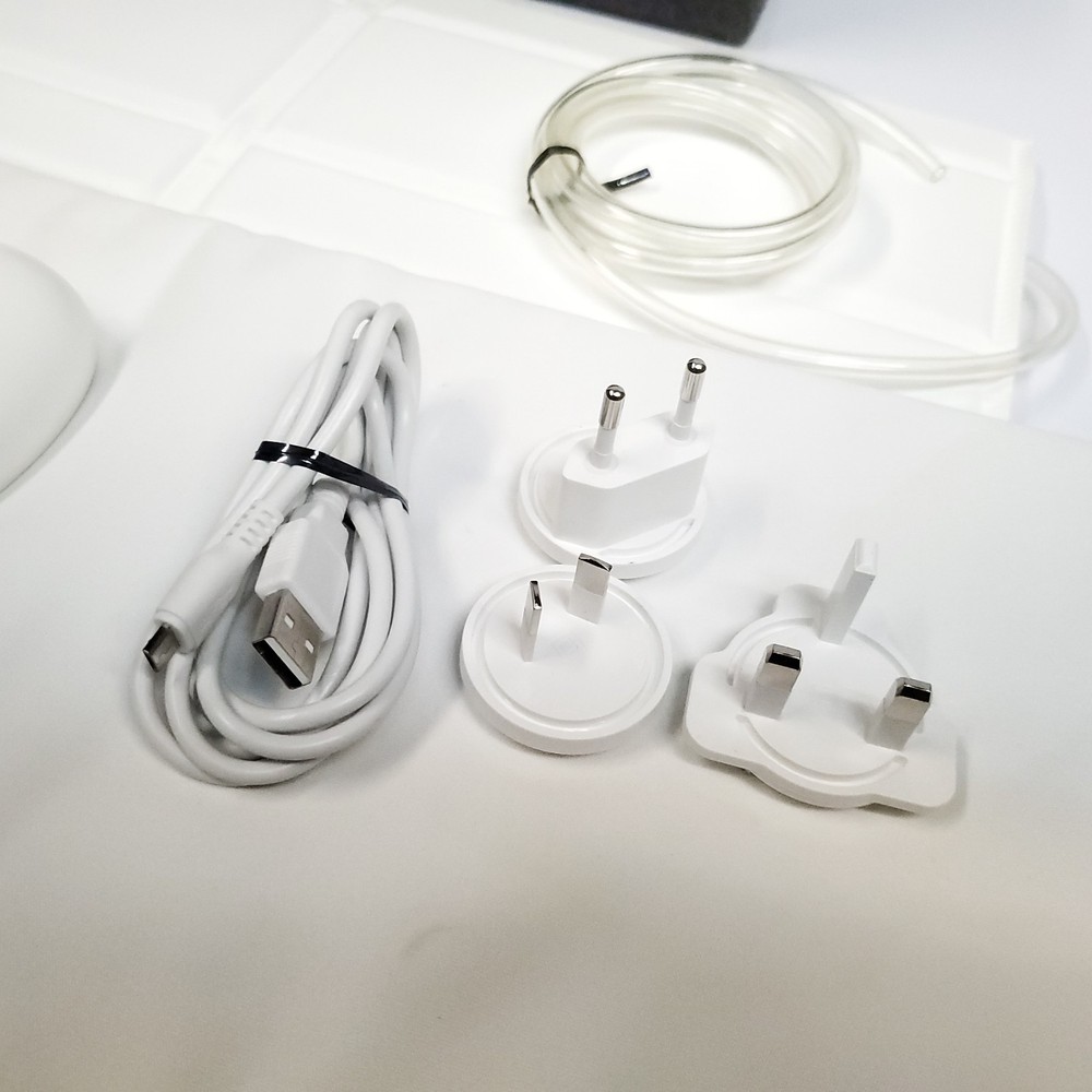 SMART NORA The Contactless Snore Solution with Pillow Sleeve
