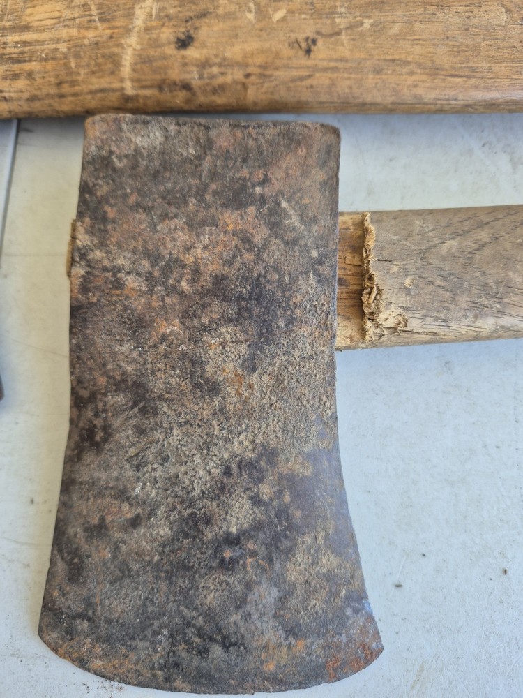 VINTAGE AXE MIXED LOT,HATCHET