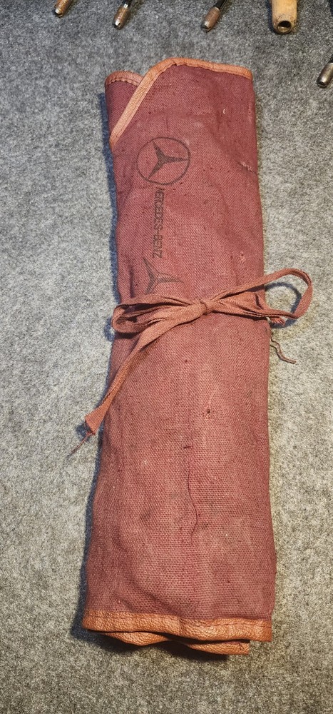 Mercedes W126 Emergency Tool Set