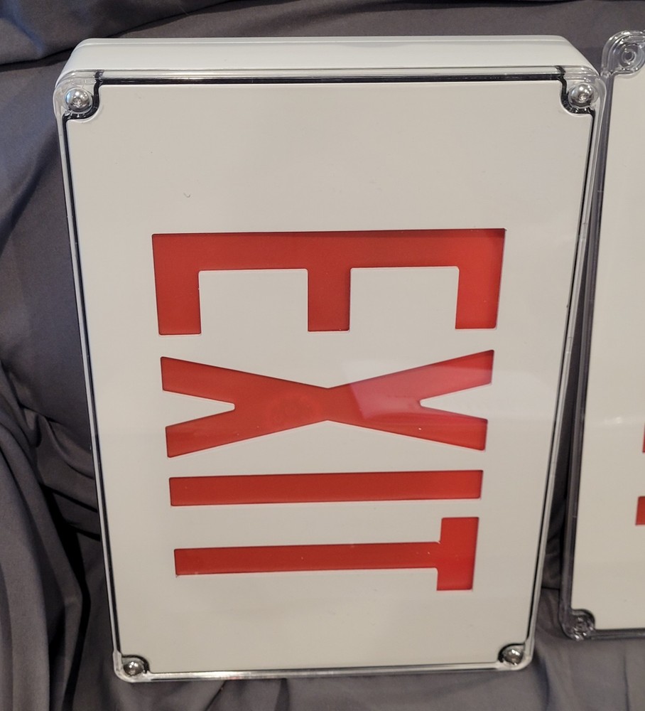 DOUBLE SIDED LED EXIT SIGN - ISOLITE - LPDC2LWACRUWHWHMTEB NEW