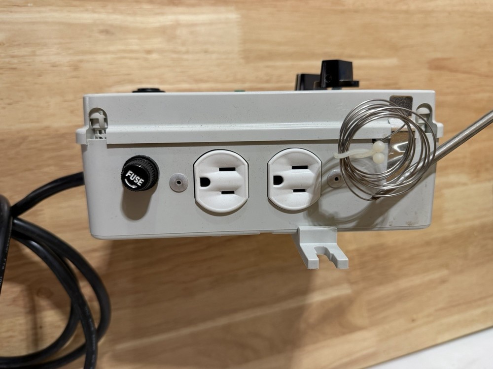 C.A.P. Air 3 - CO2, Humidity, & Temperature Controller