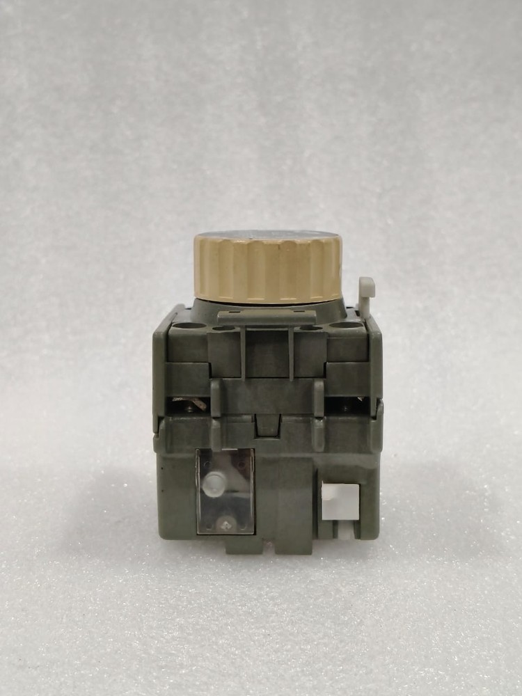 ABB TP40D ADD ON CONTACTOR TIMER TIMING 0.1S-40S FAST SHIPPING