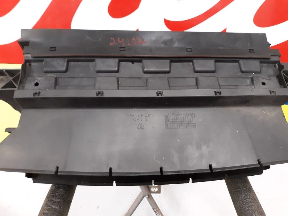 18-20 F150 FRONT LOWER Air Shutter