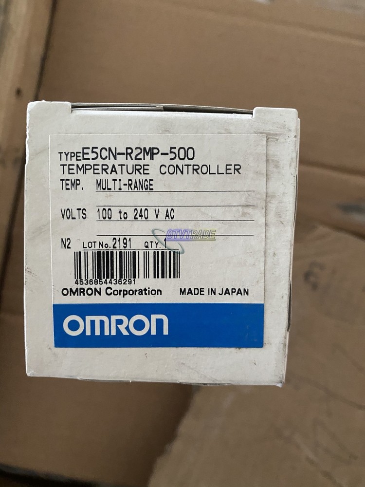 NEW ONE Omron E5CN-R2MP-500 Temperature Controller In Box