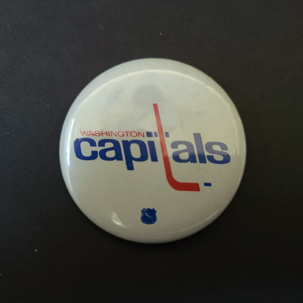 Vintage NHL Washington Capitals Button-Pinback