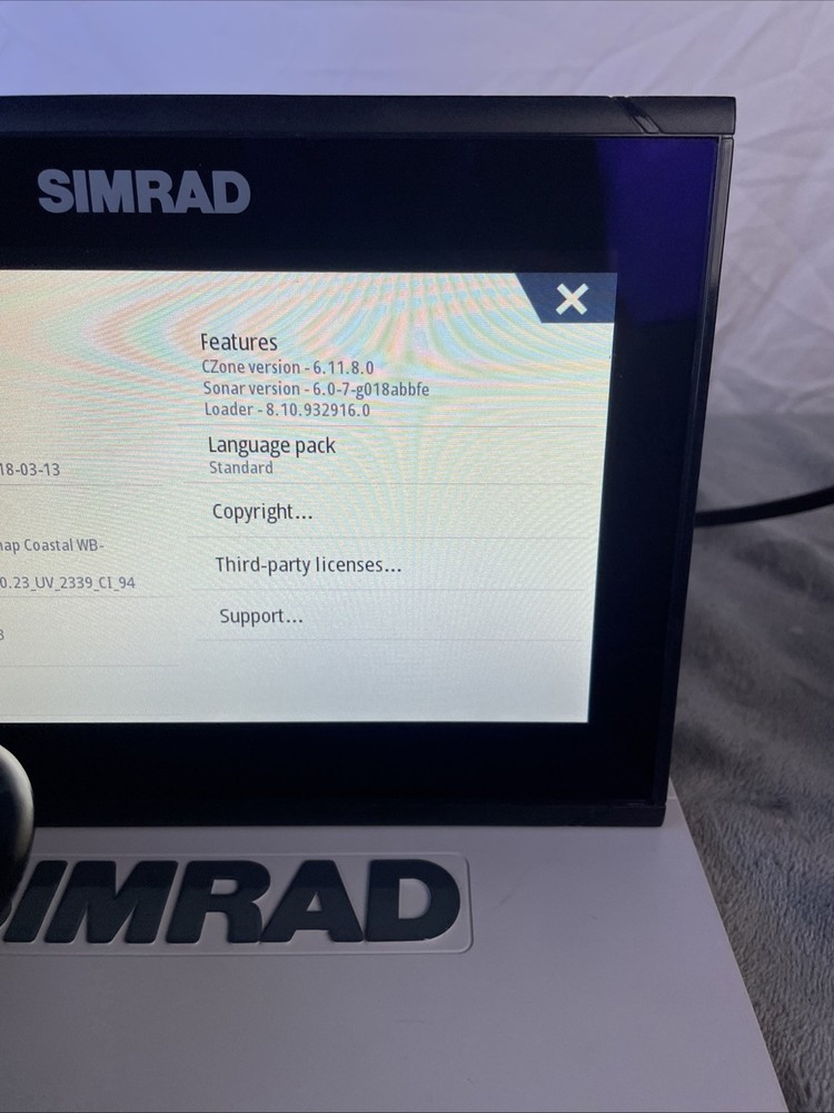 Simrad GO9 XSE Marine 9" FishFinder GPS Chartplotter Display W/ AI 2 Transducer