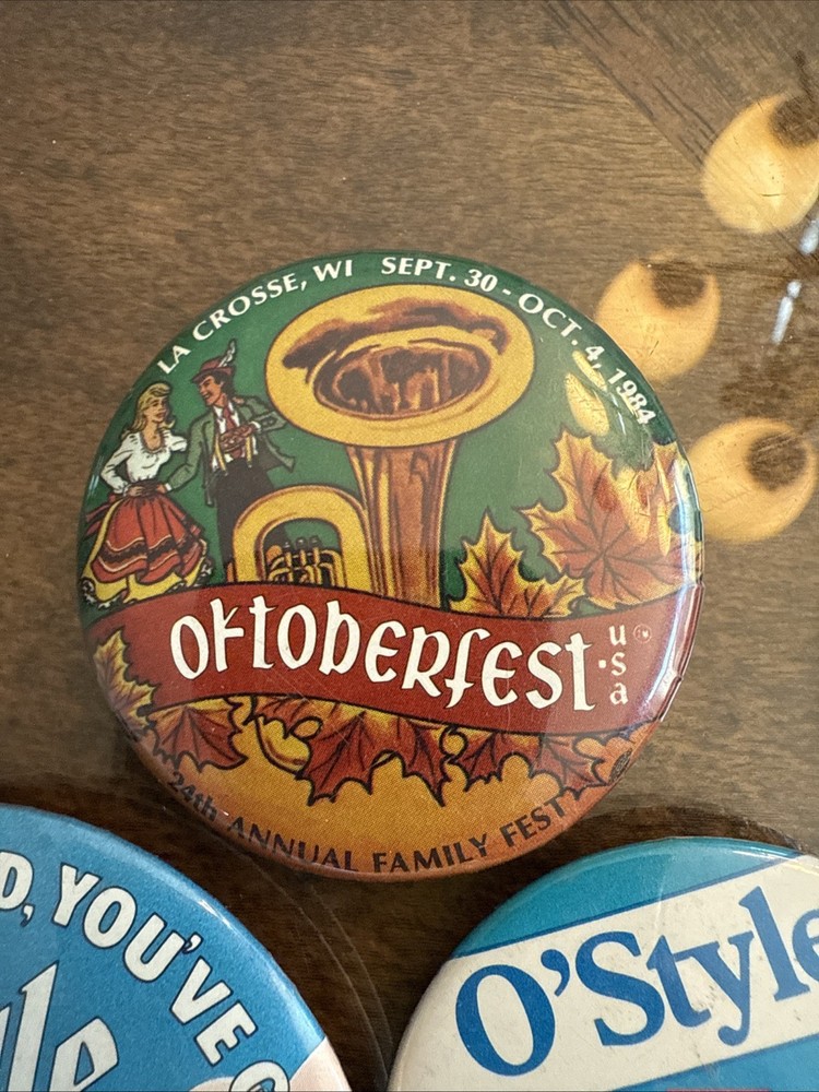 heilemans old style beer Button Lot