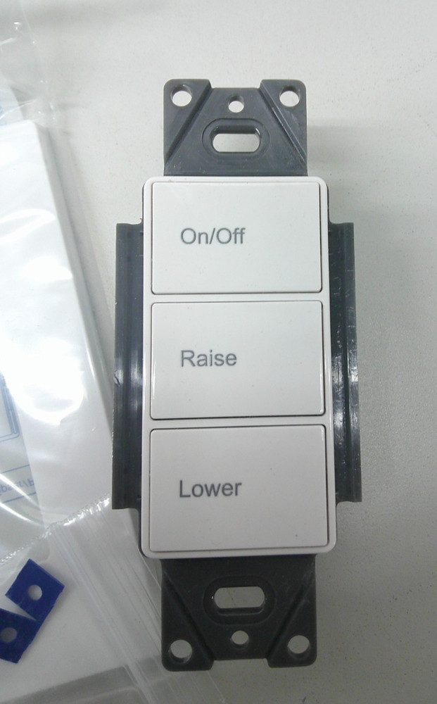 Cooper Lighting Solutions Greengate PDR Custom Wall Station 3 Button