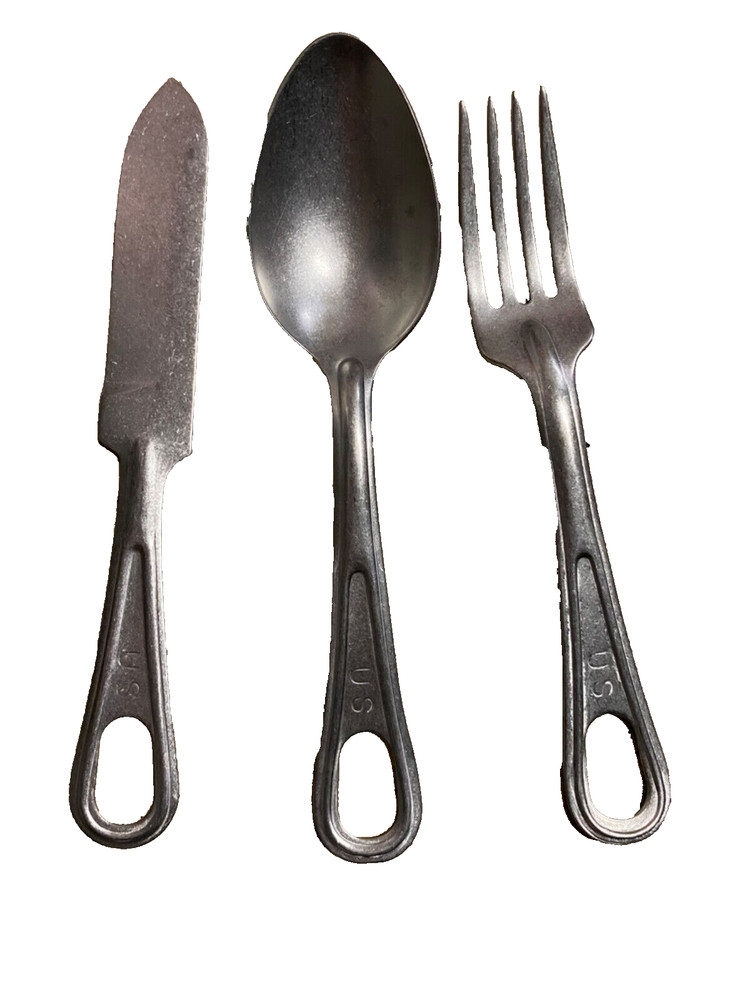 US MILITARY MESS KIT SET and SILVERWARE