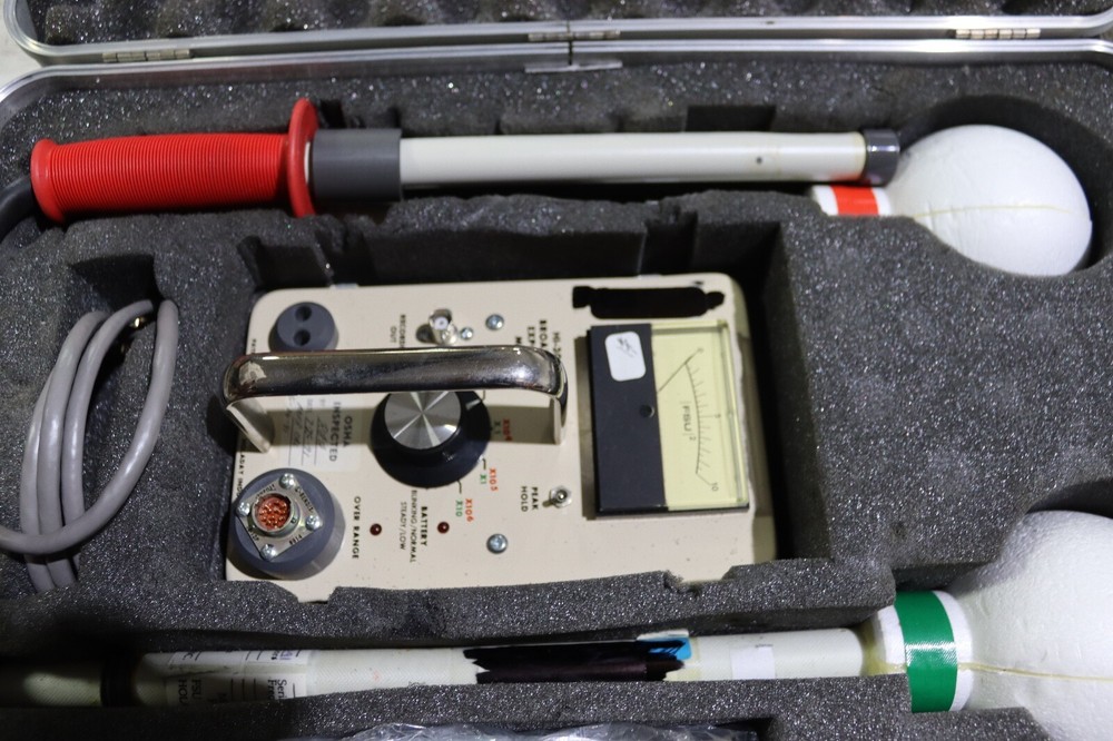 Holaday Industries MICROWAVE SURVEY METER HI-3202