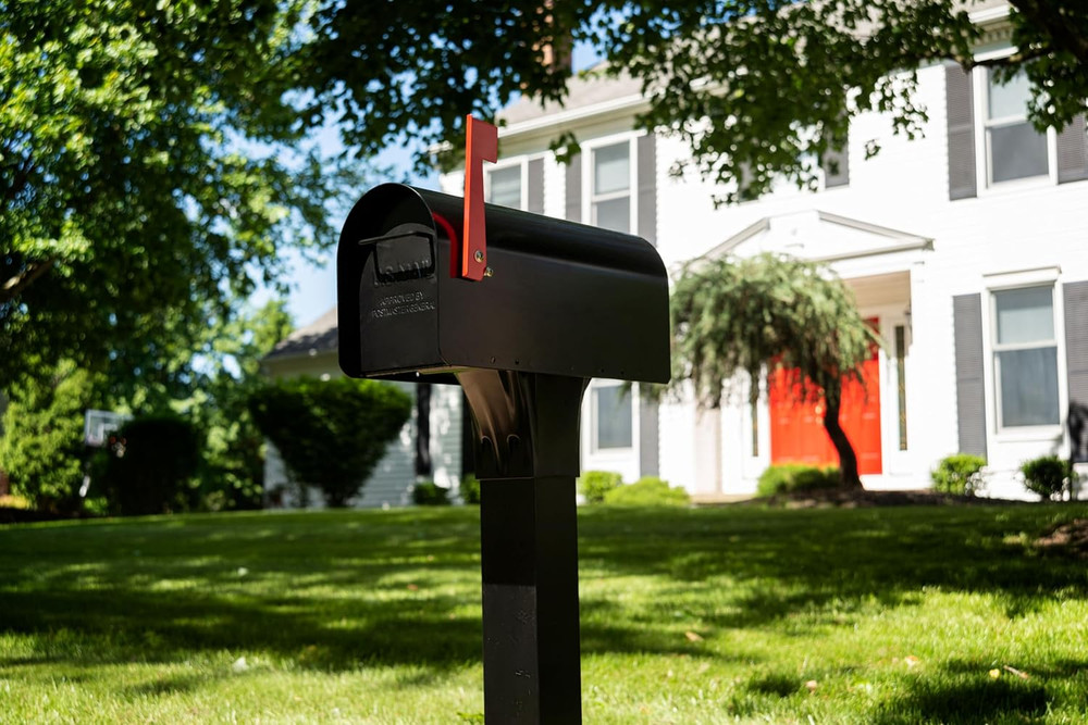 Ironside Large Black Galvanized Steel Post-Mount Mailbox - MB801BAM