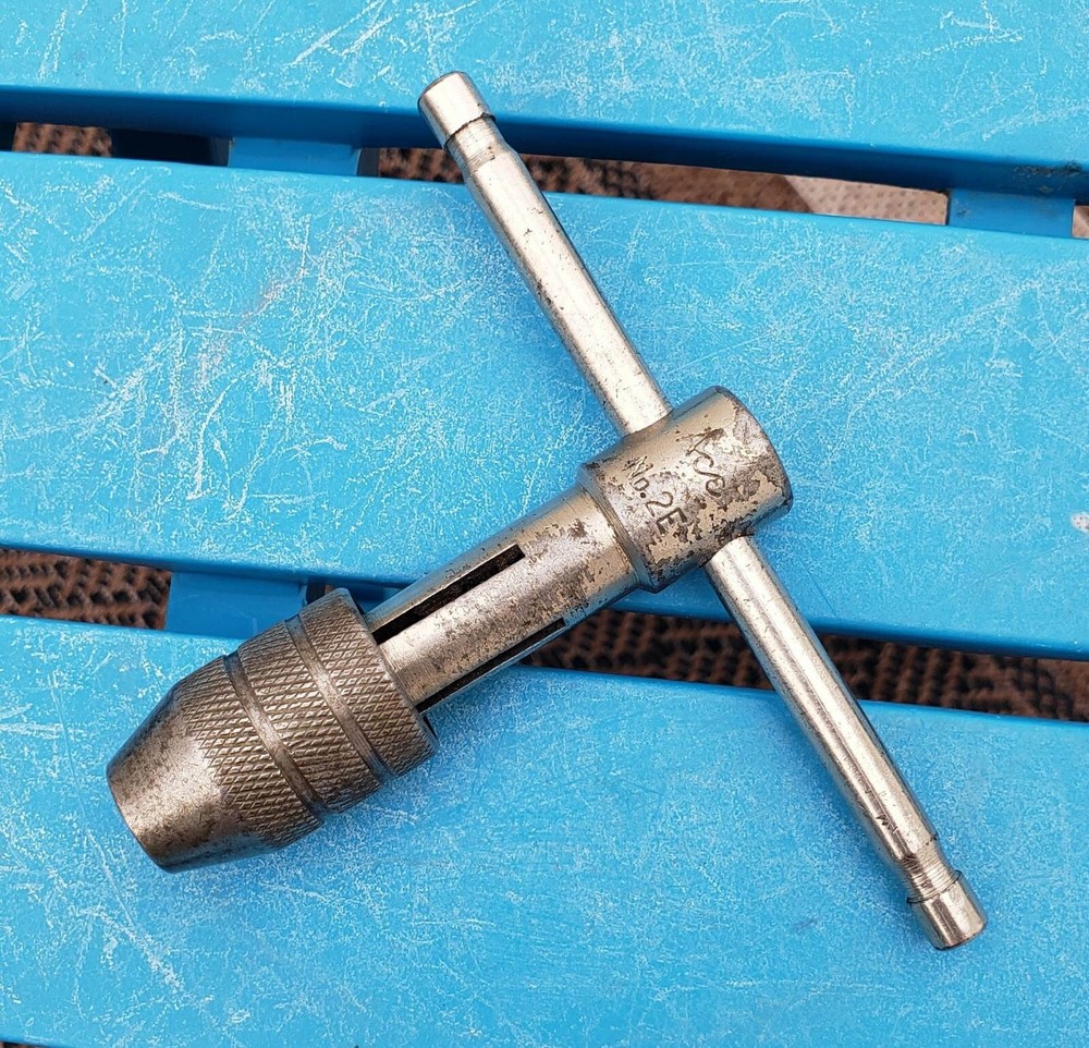 Vintage ACE 2E Tap Handle T-handle Wrench