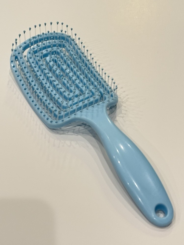 Plastic Hair Comb with Silicone Teeth, Ventilated Design