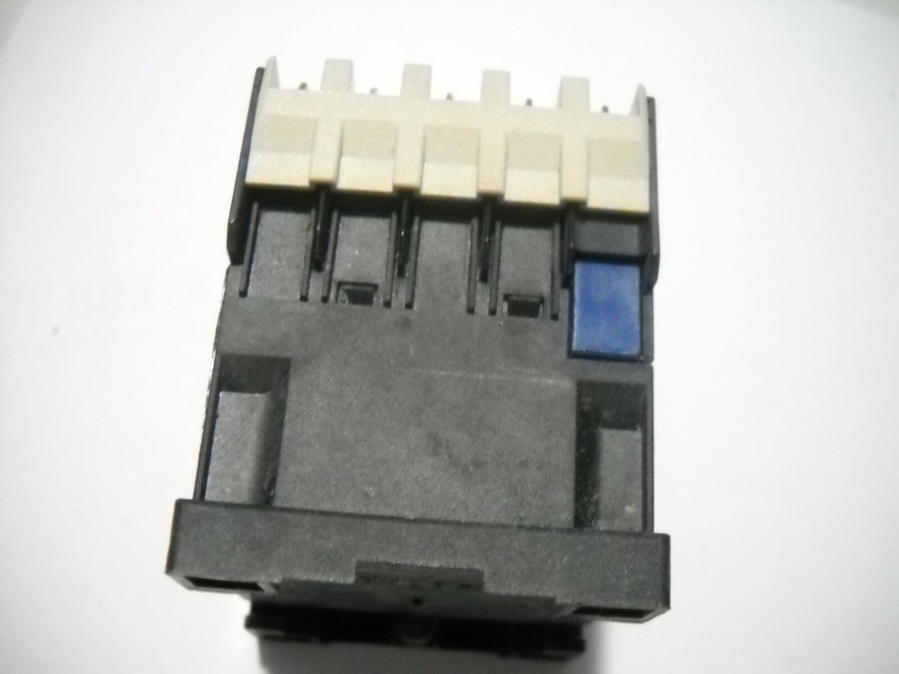 TELEMECANIQUE CA2KN317 M7 CONTACTOR