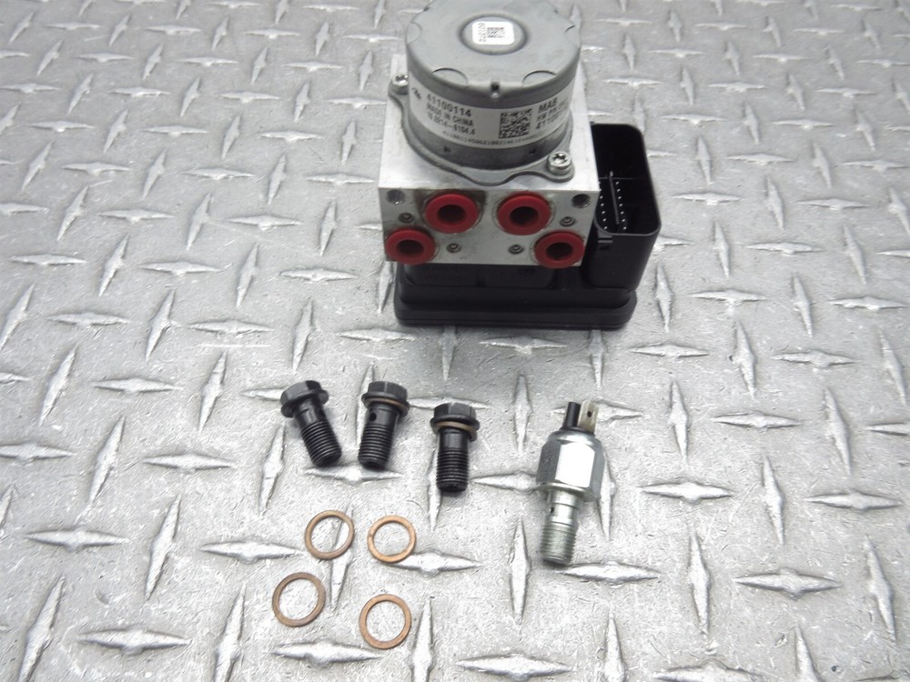 2022 Harley Davidson Nightster RH975 ABS Pump Brake Module Control Unit OEM