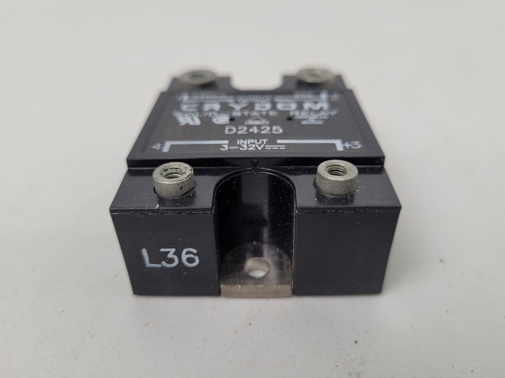 D2425 Crydom Solid State Relay 240V 25A *NEXT DAY OPTION* NEW
