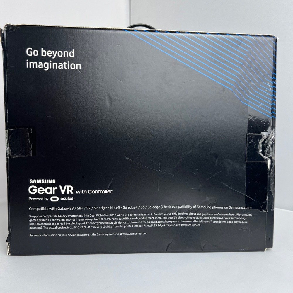 Samsung Gear VR With Controller In Box- Very Good Condition!