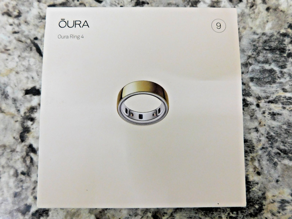 Oura Ring 4 - Smart Activity Tracker - Size 9- Gold / Doré - Authentic* (Sealed)