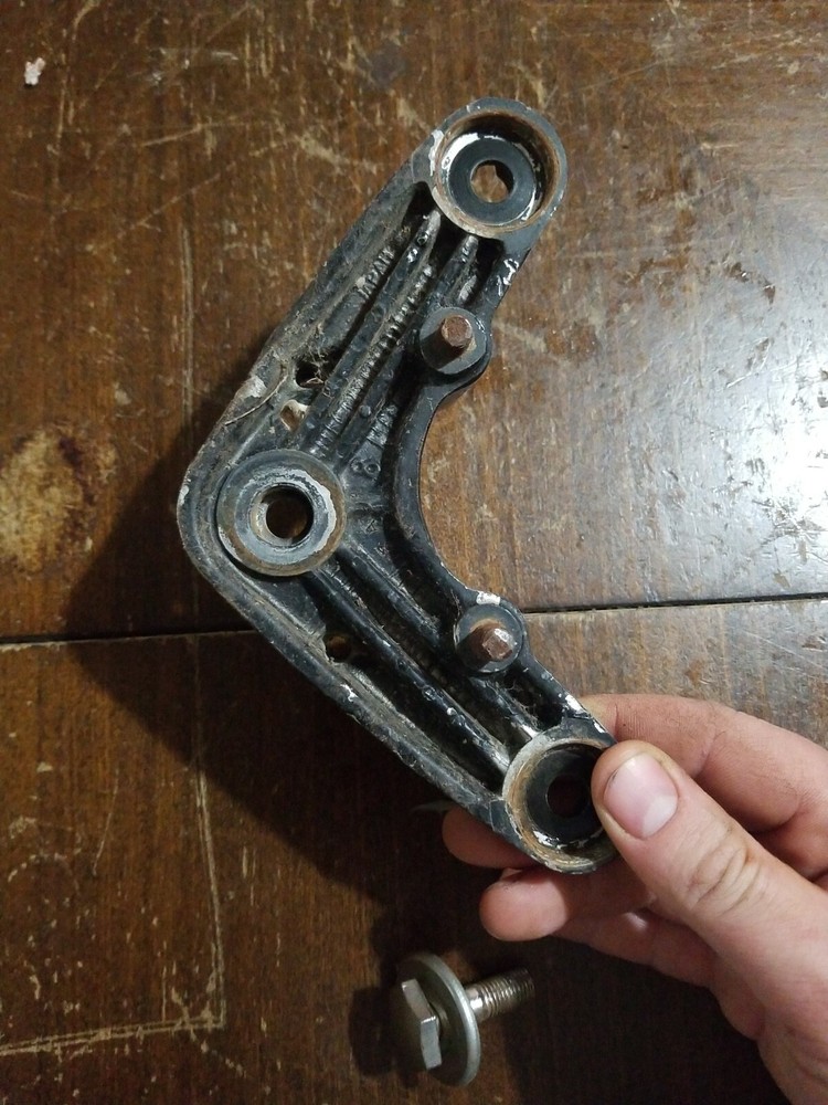 Suzuki Ts75 Triple Tree Top