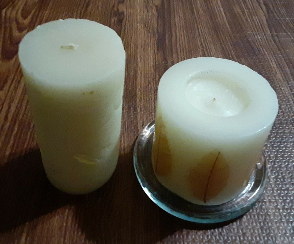 Set of 2 White used Candles