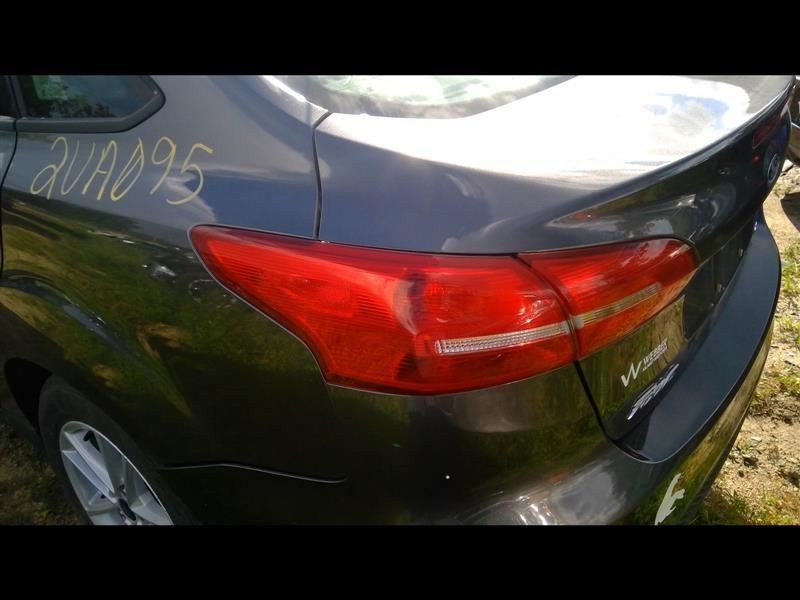 Temperature Control Manual Temperature Control VIN 2 Fits 15-18 FOCUS 296835