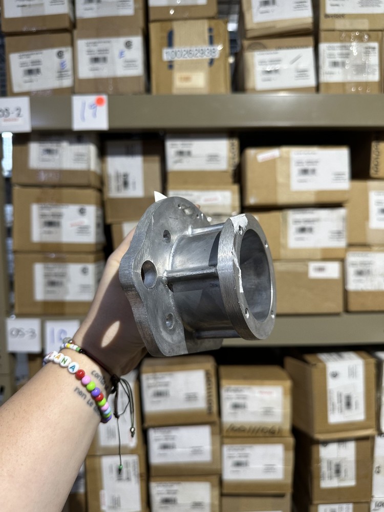 100077270 | 320718-000 | A.O. Smith Blower Adapter