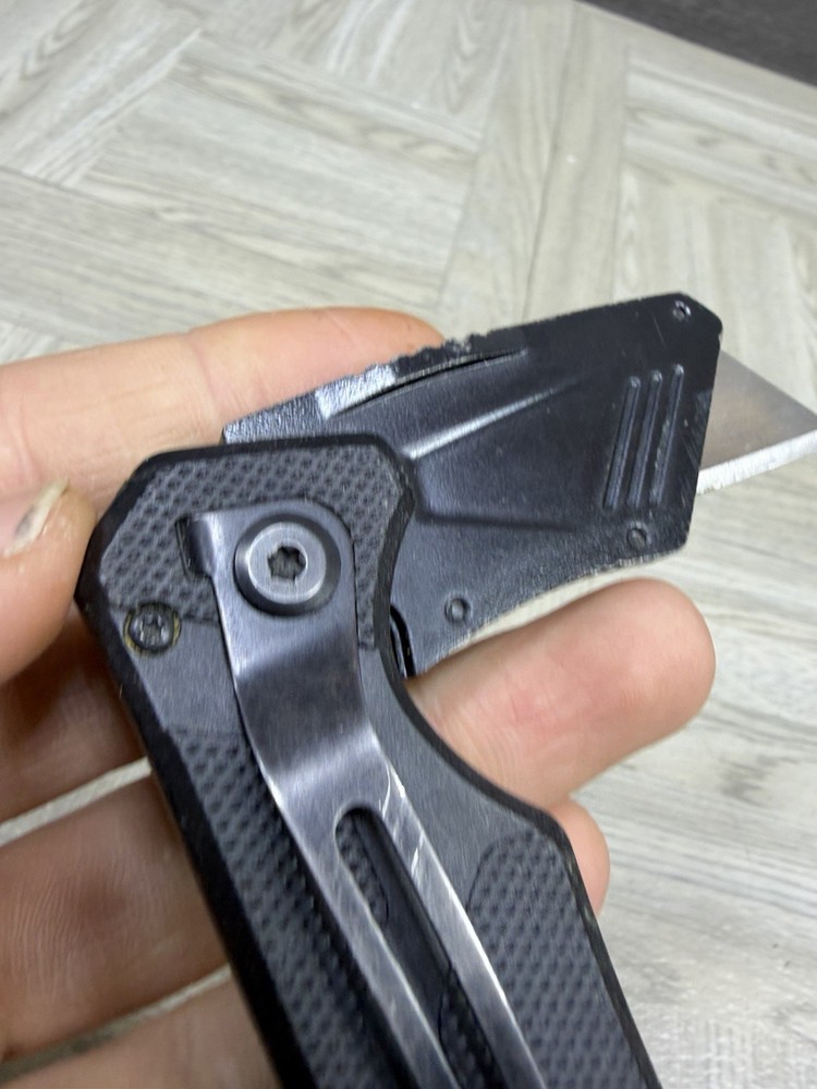 Kobalt Tools Folding Box Knife Black Box Cutter Sharp