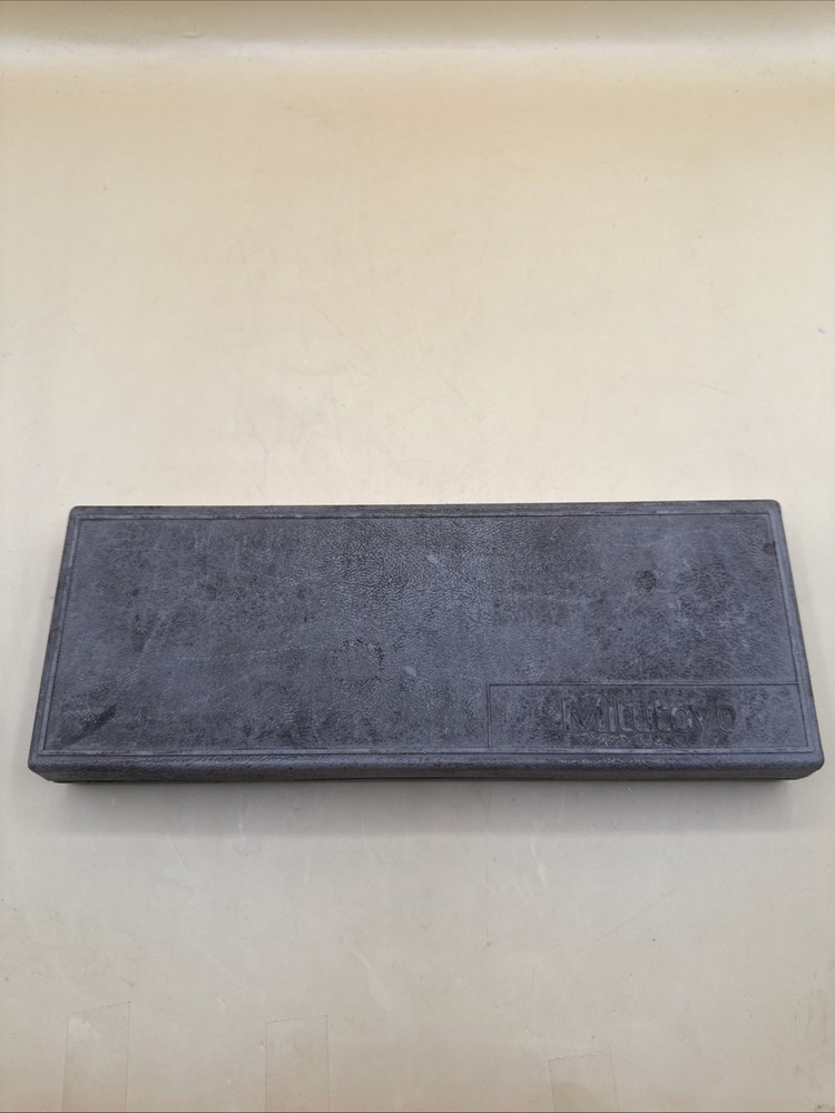 Mitutuyo Dial Caliper, M.N 84. Shock-Proof.