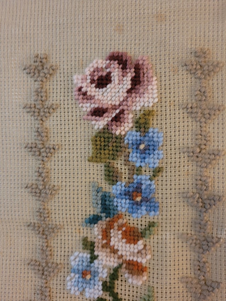 Madeira Luxury Needlepoint 12 x 48 Center Worked Bell Pull