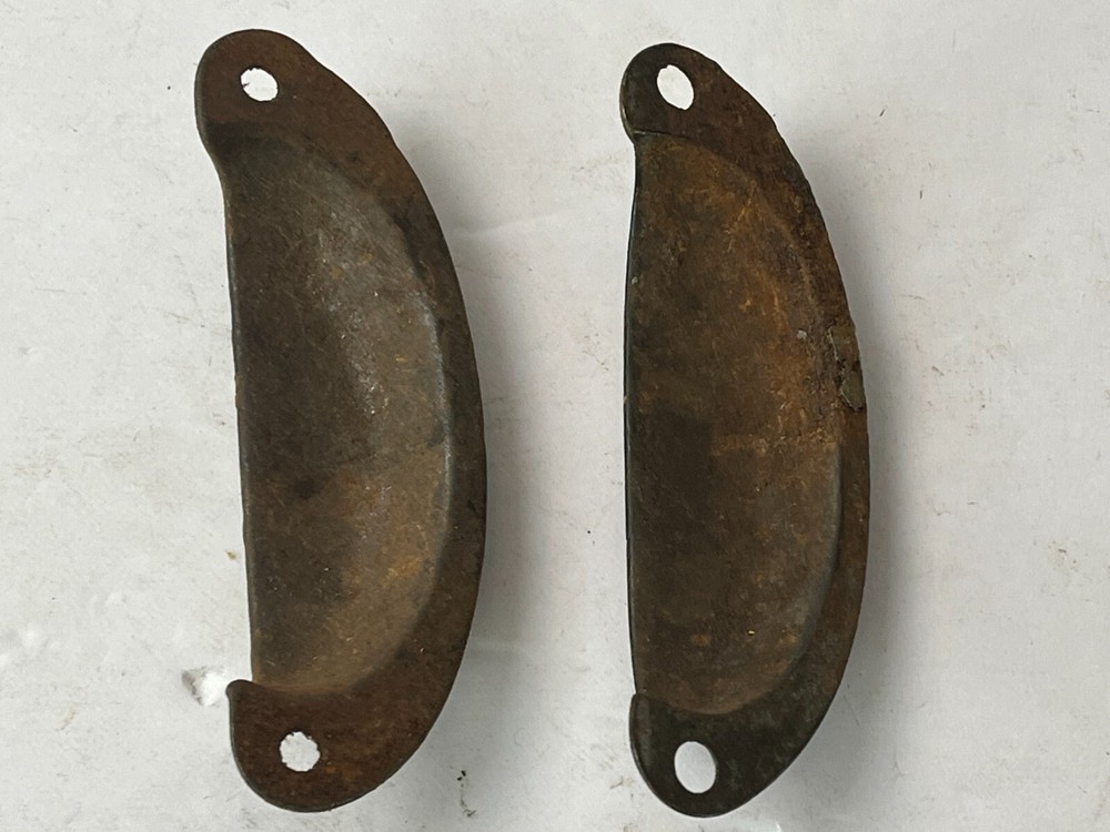Lot 2 Vintage Metal Drawer Pull Cabinet Handle Cupboard Bin Hardware