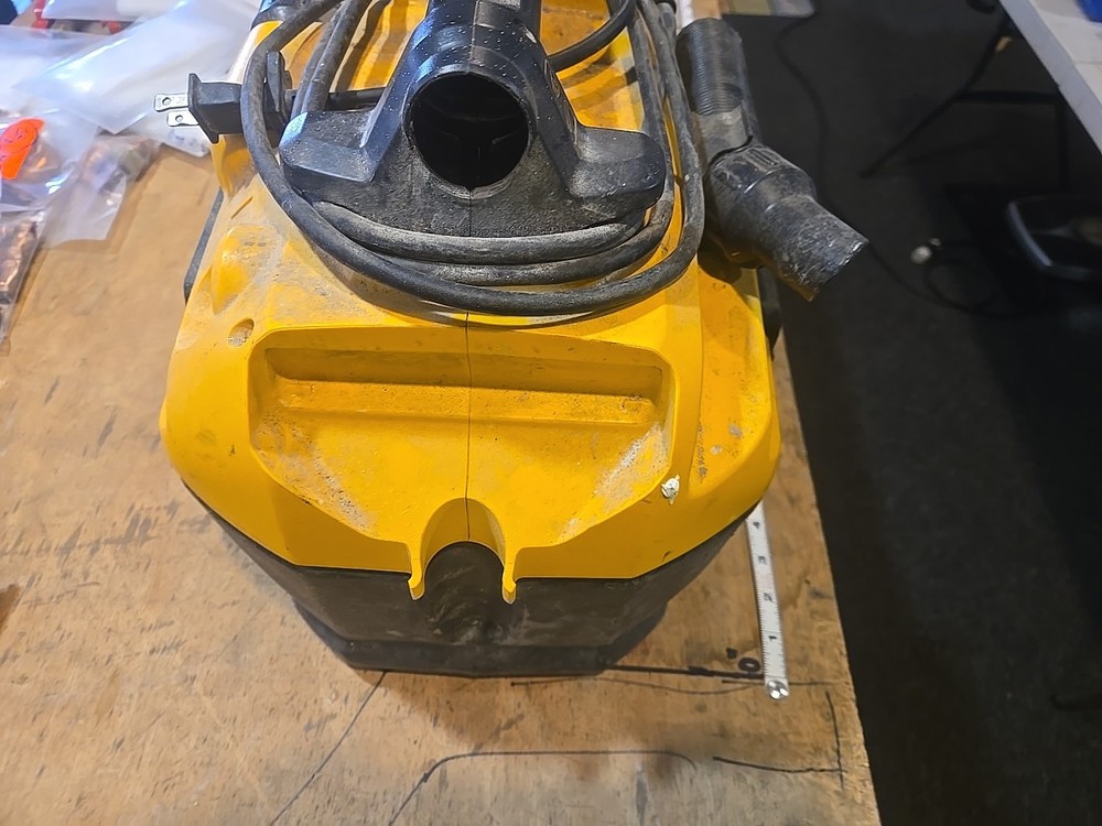 Dewalt 20V/115 DCV581H Vacuum