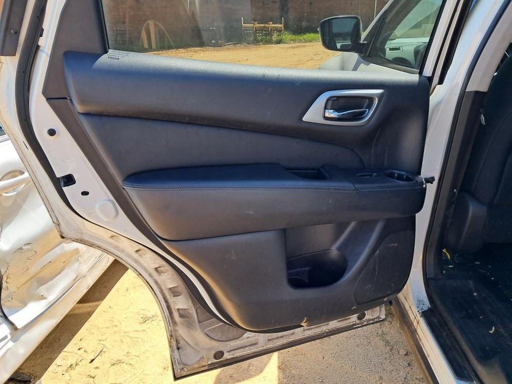 PATHFINDR 2019 Glove Box 4785202