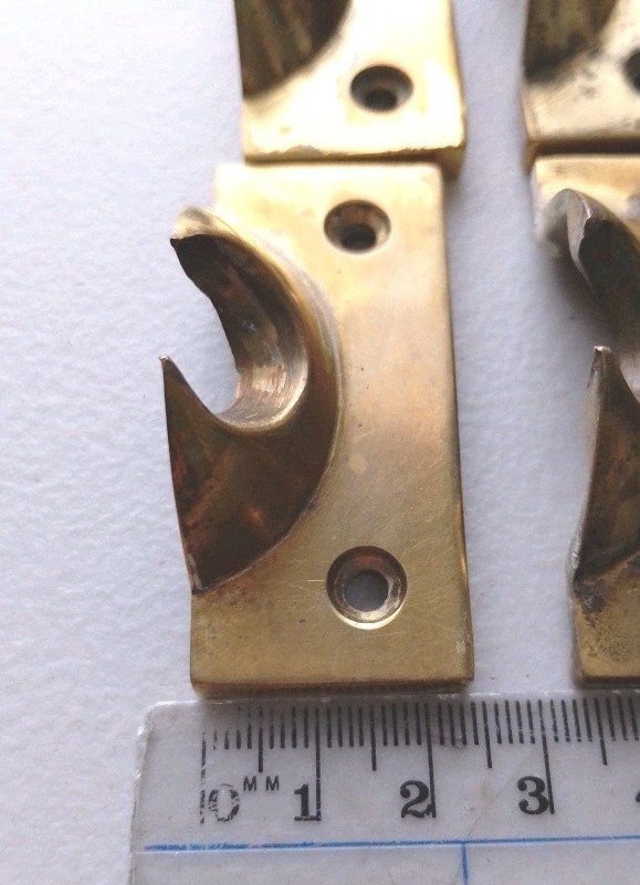 6 x Sash Solid Brass Window Catches with Screws