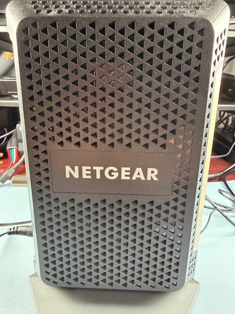 NETGEAR Nighthawk CM1000 DOCSIS 3.1 Cable Modem - Powers on - Untested - VIDEO