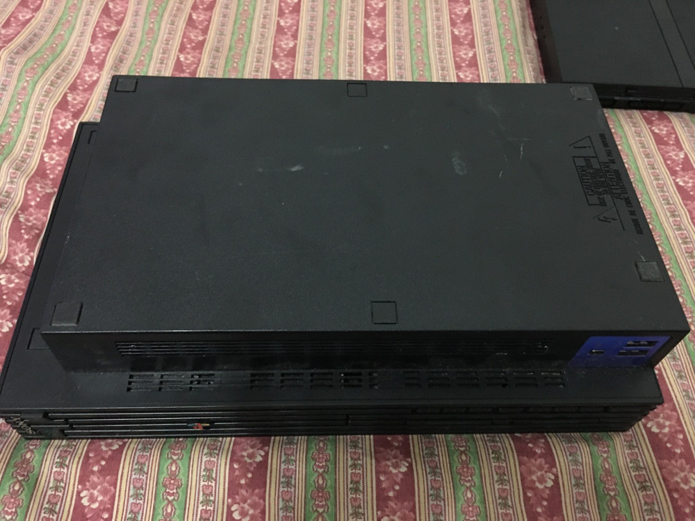 Sony PlayStation 2 Console (read description)