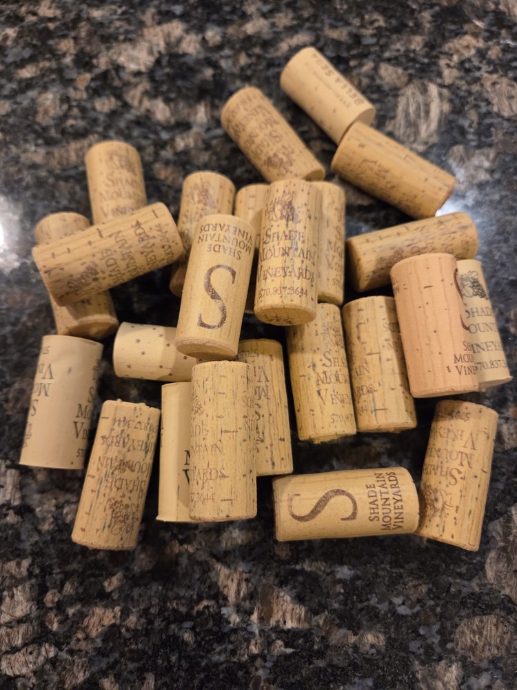 24 Synthetic Wine Bottle Corks Used