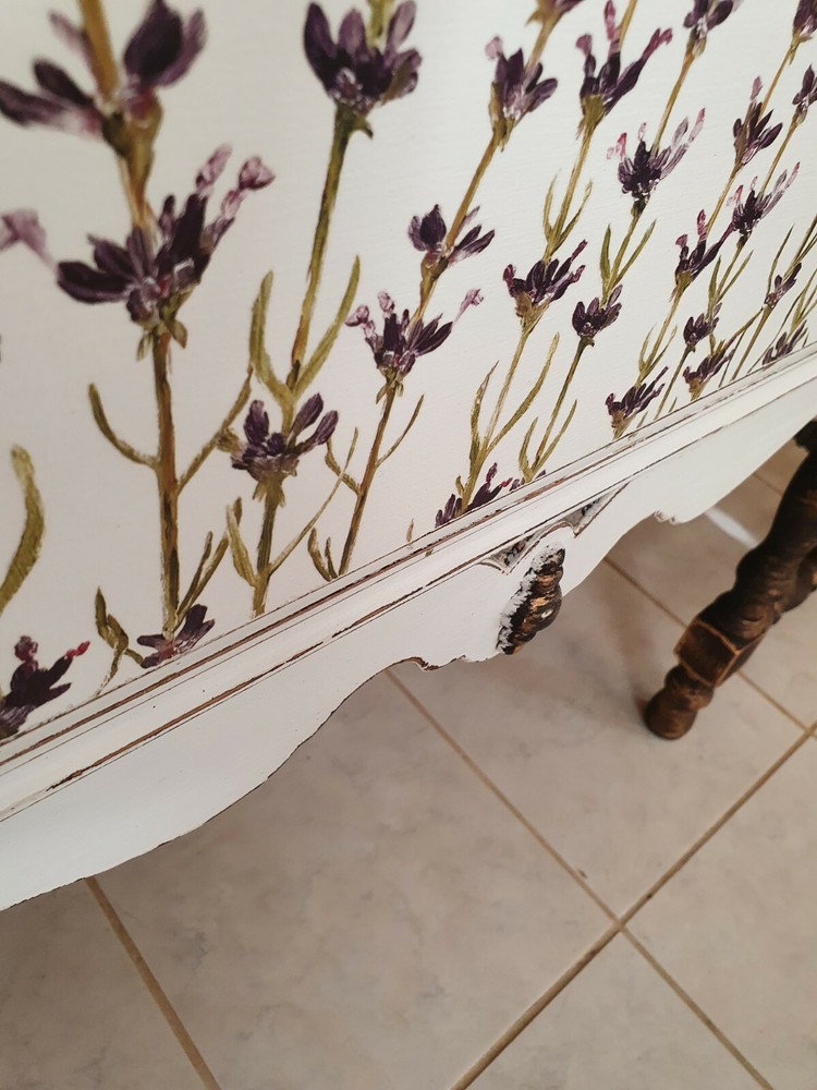 Chalkpainted Vintage Buffet Sideboard (Local Pick-up Only)