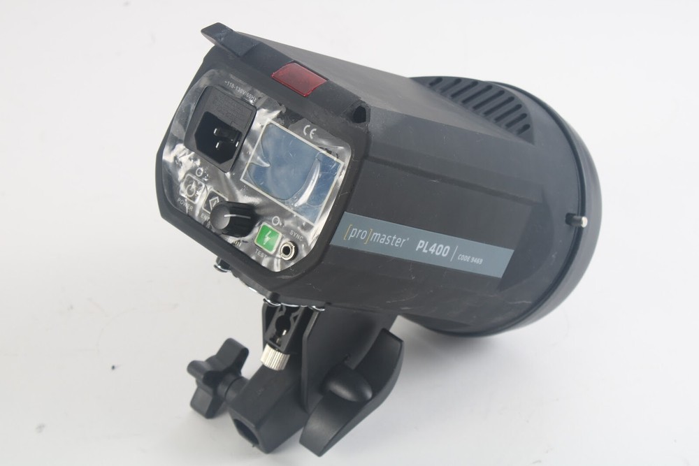 ProMaster PL400 Advanced LCD Control Studio 3-Light