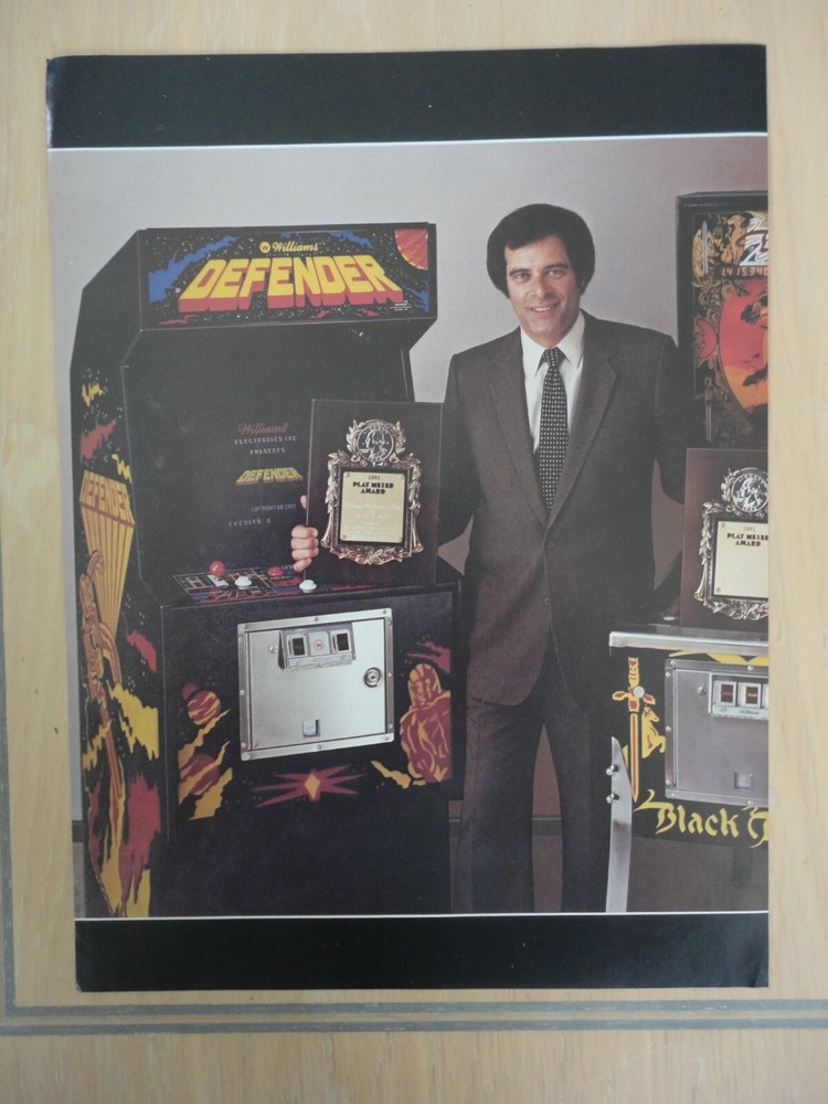 Black Knight Pinball & Defender Arcade 2 Page Magazine Pull Out Advertisement