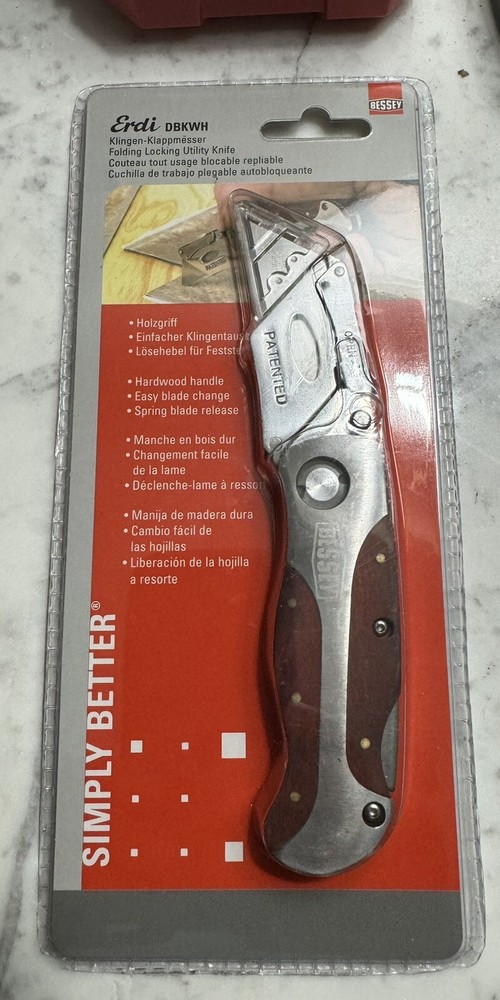 Bessey DBKWH Folding Locking Utility Knife Wood Handle