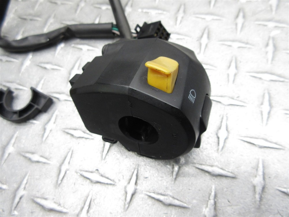 2020 19-23 Royal Enfield Interceptor 650 Left Switch Handlebar Light Control
