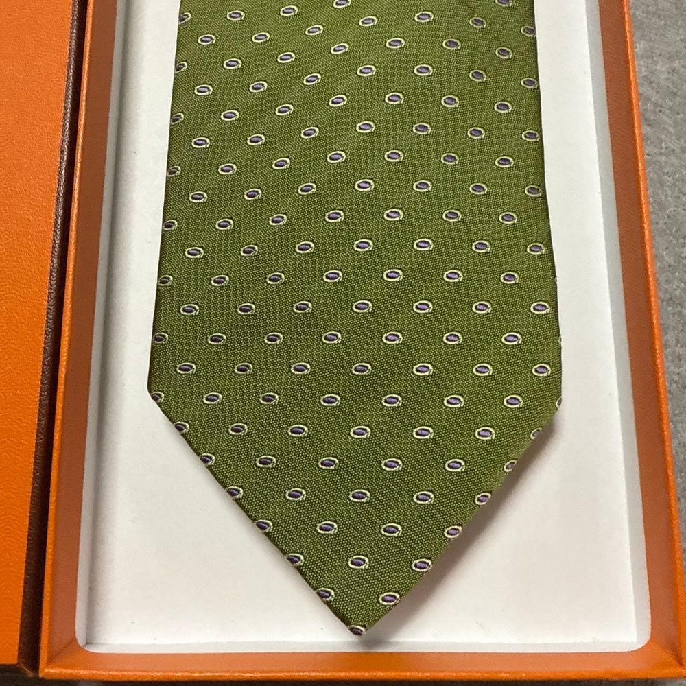 Hermes tie green dot silk jacquard