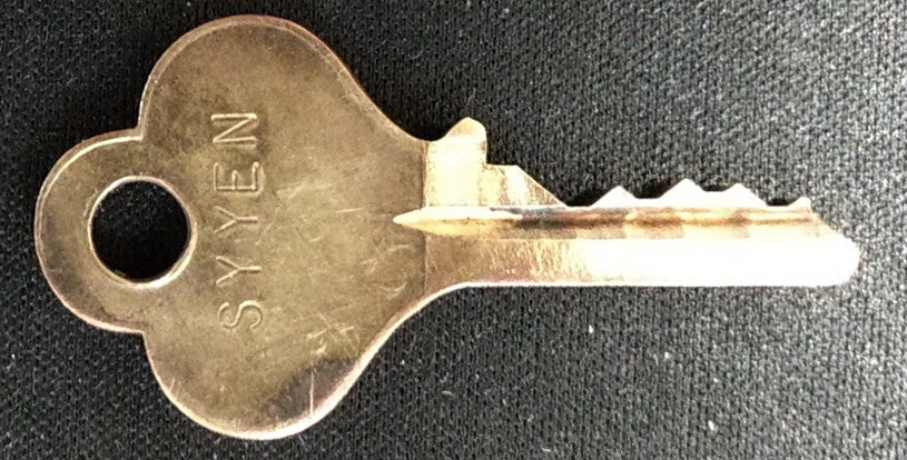 SYYEN Eagle Lock Vintage Key COPY ONLY