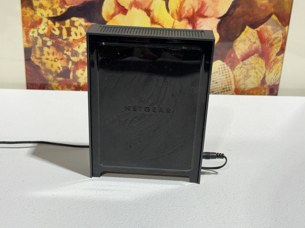 Netgear Universal WiFi Range Extender Wireless Extender WN2000RPT