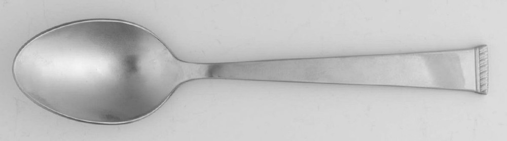 Reed & Barton Sumner  Place Oval Soup Spoon 10344794