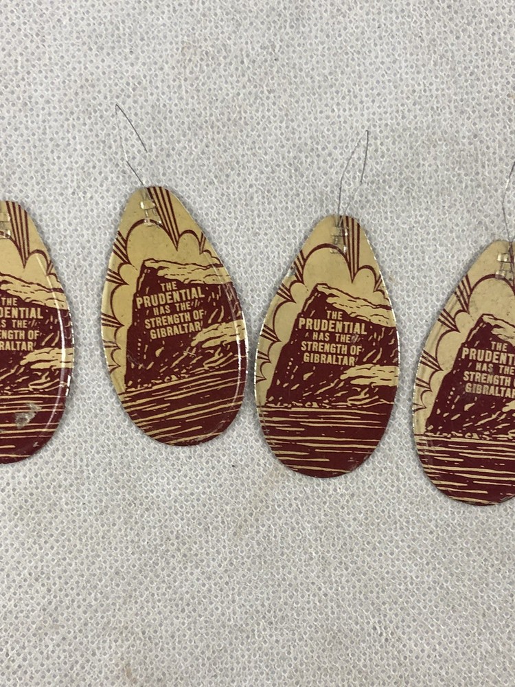 Vintage the Prudential Needle Threader Advertising(7)