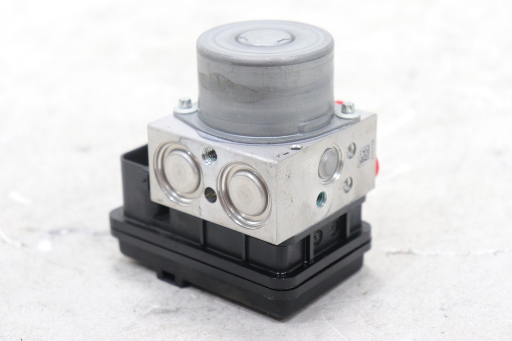 21-25 YAMAHA YZF R1 OEM ABS PUMP UNIT MODULE