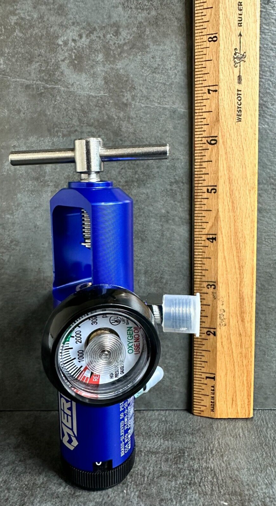 Oxygen Regulator - O2 , 0-15 LPM , new